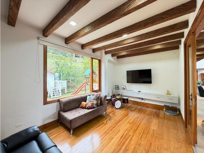 Casa de 3 alcobas en arriendo en La Navarra, Bello, 700 m² · foto 18 de 24