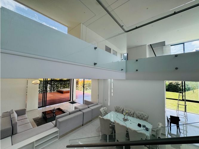 Casa de 5 alcobas en venta en San Antonio, Guarne · foto 16 de 24