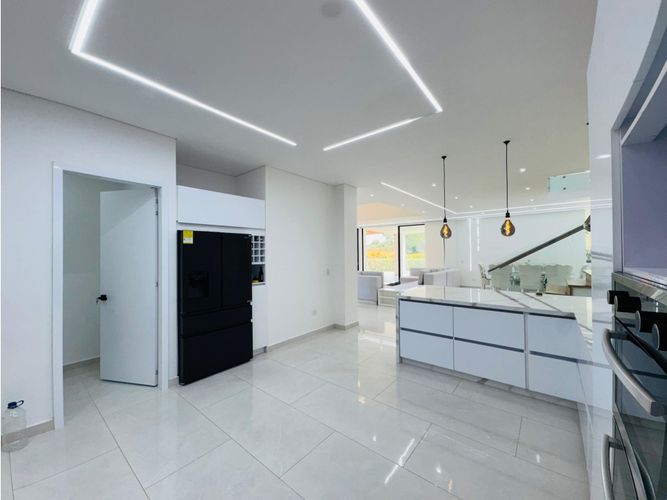 Casa de 5 alcobas en venta en San Antonio, Guarne · foto 17 de 24