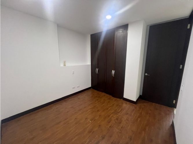 Apartamento de 3 alcobas en venta en Holanda, Sabaneta, 121 m² · foto 19 de 24