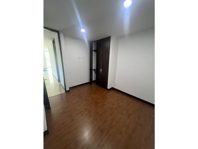 Apartamento de 3 alcobas en venta en Holanda, Sabaneta, 121 m² · foto 20 de 24