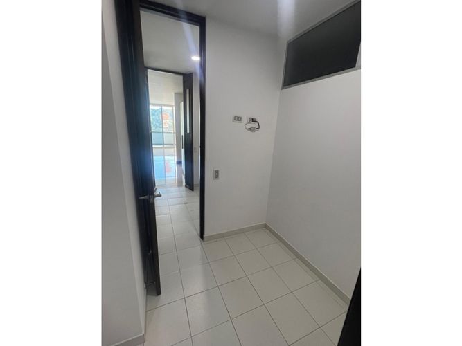Apartamento de 3 alcobas en venta en Holanda, Sabaneta, 121 m² · foto 22 de 24