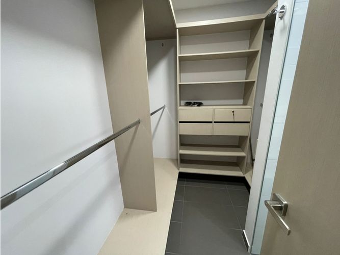 Apartamento de 3 alcobas en arriendo en Vía Las Palmas, Medellín, 140 m² · foto 21 de 22