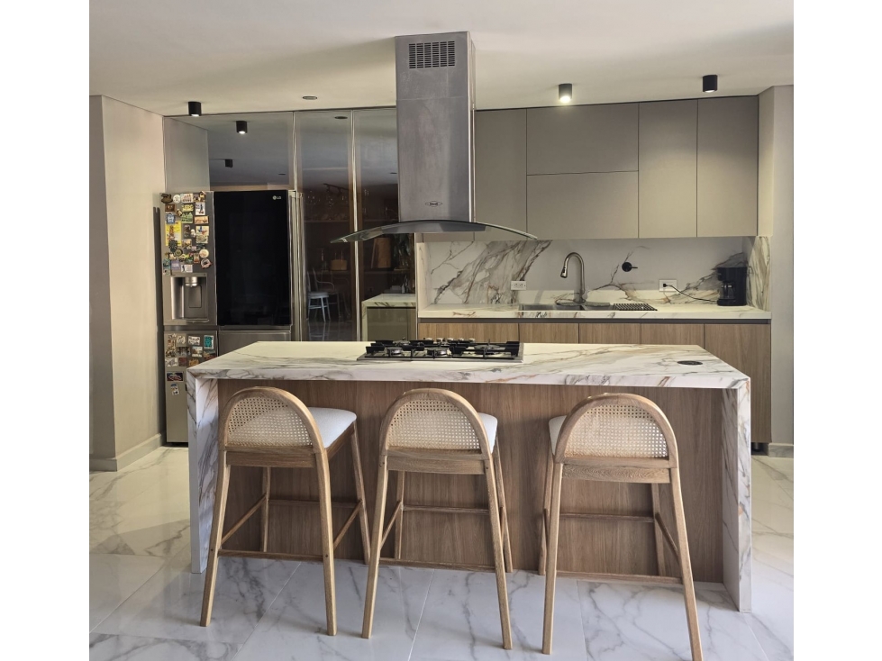 Apartamento en venta en Laureles, Medellín 2