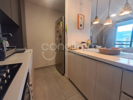 Apartamento en venta en Los colores, Medellín 2