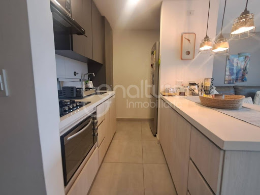Apartamento en venta en Los colores, Medellín 3