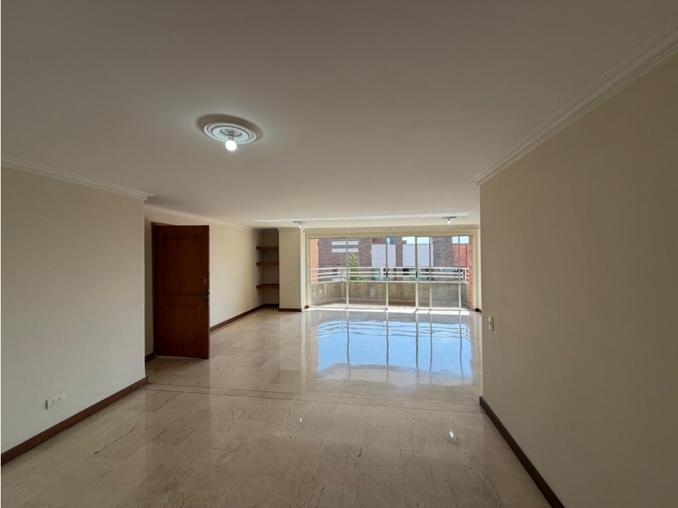 Apartamento en venta en Laureles, Medellín 3