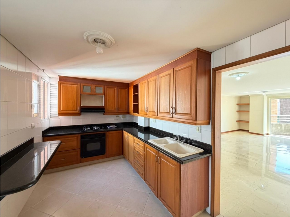 Apartamento en venta en Laureles, Medellín 4