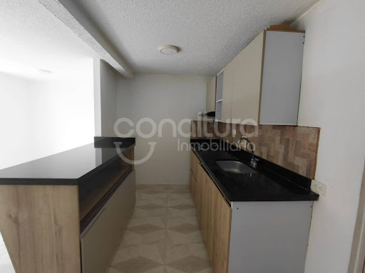 Apartamento en venta en Zona Rural, Itagüí · foto 2 de 18