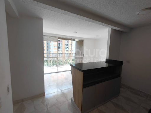 Apartamento en venta en Zona Rural, Itagüí · foto 4 de 18