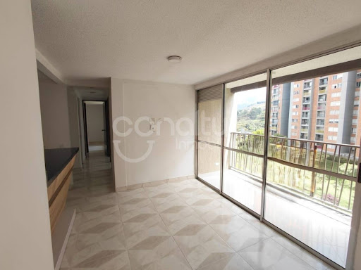 Apartamento en venta en Zona Rural, Itagüí · foto 7 de 18