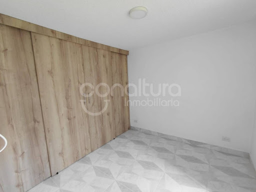 Apartamento en venta en Zona Rural, Itagüí · foto 8 de 18