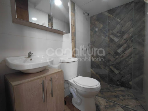 Apartamento en venta en Zona Rural, Itagüí · foto 10 de 18