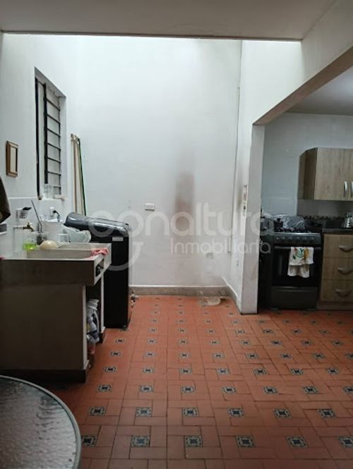Casa de 4 alcobas en venta en Laureles, Medellín, 250 m² · foto 7 de 12