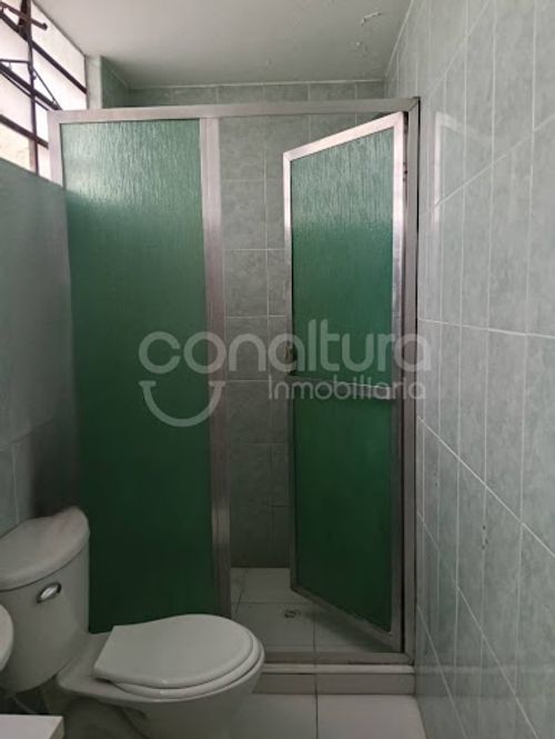 Casa de 4 alcobas en venta en Laureles, Medellín, 250 m² · foto 11 de 12