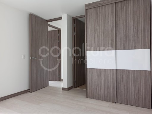 Apartamento en venta en Suramérica, La Estrella · foto 6 de 17