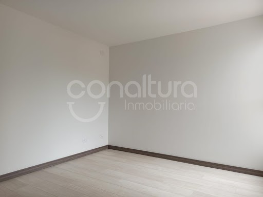 Apartamento en venta en Suramérica, La Estrella · foto 7 de 17