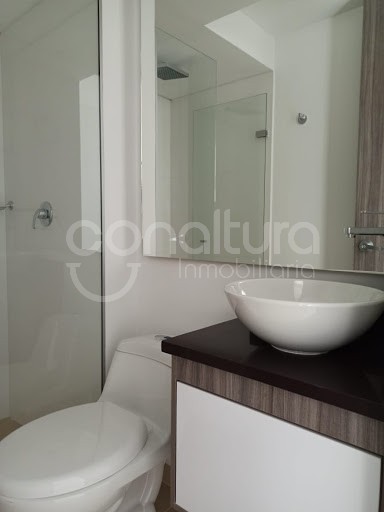 Apartamento en venta en Suramérica, La Estrella · foto 8 de 17