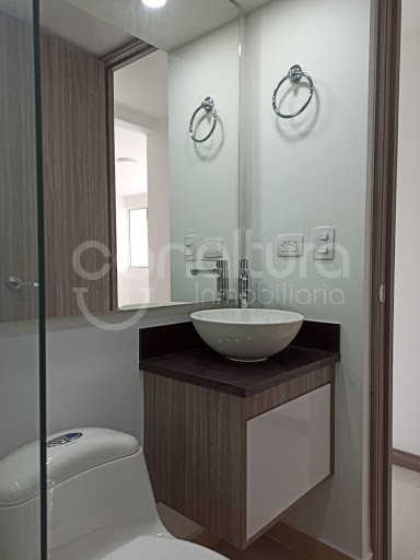 Apartamento en venta en Suramérica, La Estrella · foto 10 de 17