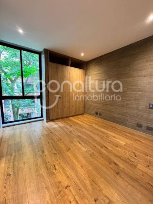 Apartamento de 3 alcobas en arriendo en Vizcaya, Medellín, 171 m² · foto 5 de 11