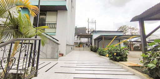 Apartamento en venta en El Poblado Ii Etapa, Pereira · foto 2 de 20