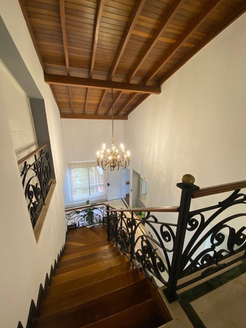 Apartamento en arriendo en Los Naranjos, Medellín · foto 6 de 24