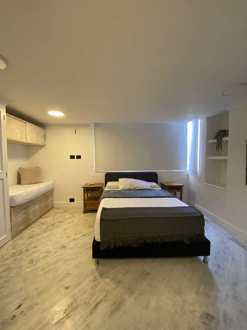 Apartamento en arriendo en Los Naranjos, Medellín · foto 12 de 24
