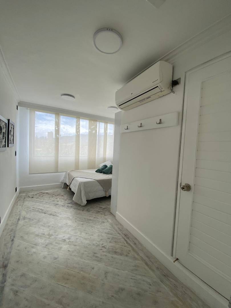 Apartamento en arriendo en Los Naranjos, Medellín · foto 17 de 24
