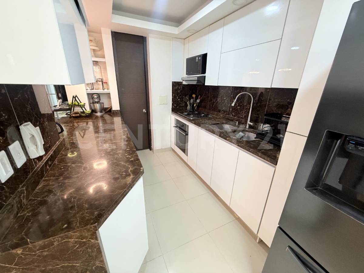 Casa en Venta en Sector cañaveralejo guadalupe, Cali