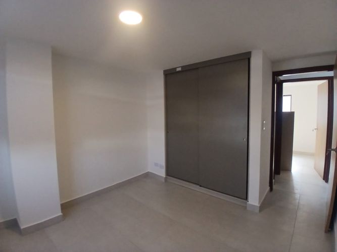 Apartamento de 2 alcobas en venta en Palmas De Belmonte, Pereira, 68 m² · foto 6 de 13
