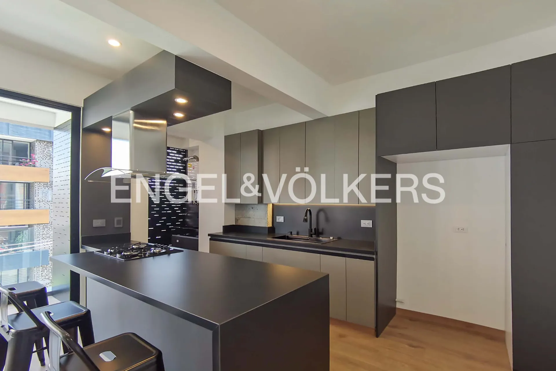 Apartment for sale in Laureles, Medellín 2