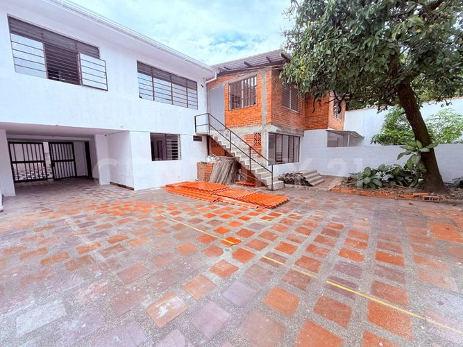 Local en arriendo en Santa Isabel, Cali, 493 m² · foto 13 de 19