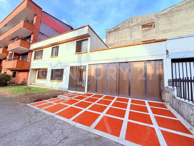 Casa de 3 alcobas en venta en La Flora, Cali, 320 m² · foto 12 de 13