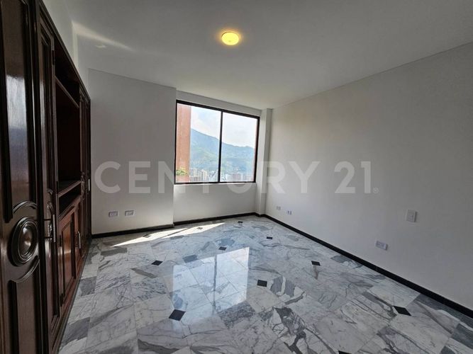 Apartamento de 4 alcobas en venta en Arboledas, Cali, 240 m² · foto 7 de 20
