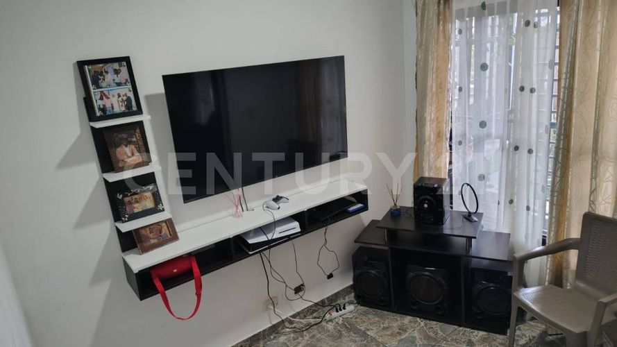 Casa de 4 alcobas en venta en Quintas De Salomia, Cali, 195 m² · foto 5 de 10