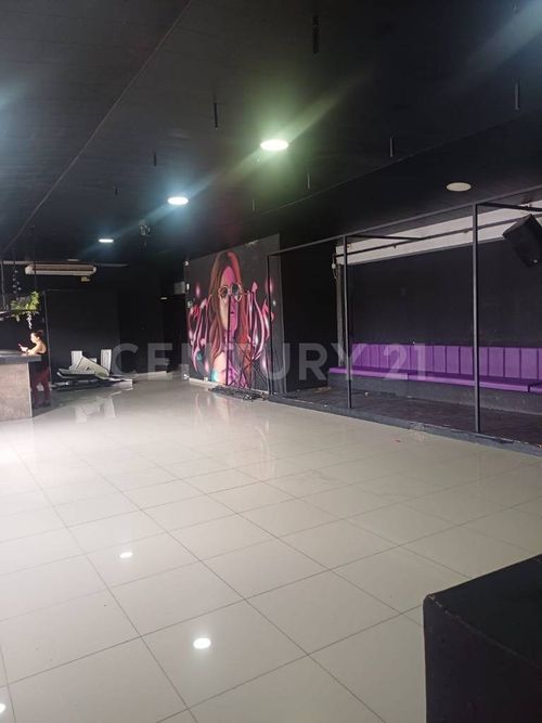 Local en arriendo en El Cedro, Cali, 200 m² · foto 4 de 8