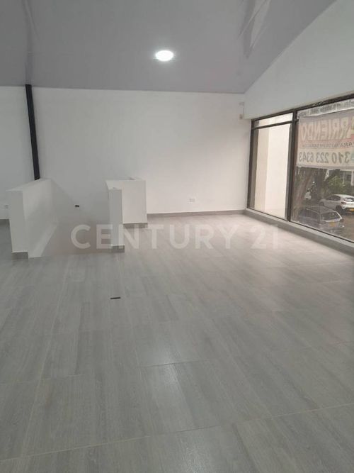 Local en arriendo en San Vicente, Cali, 310 m² · foto 7 de 10
