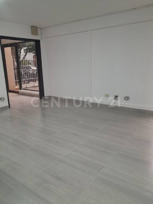 Local en arriendo en San Vicente, Cali, 310 m² · foto 9 de 10