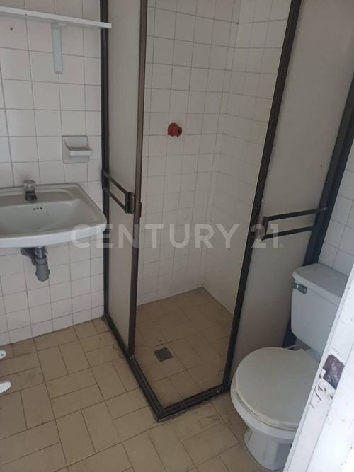 Casa de 5 alcobas en venta en El Limonar, Cali, 220 m² · foto 10 de 22