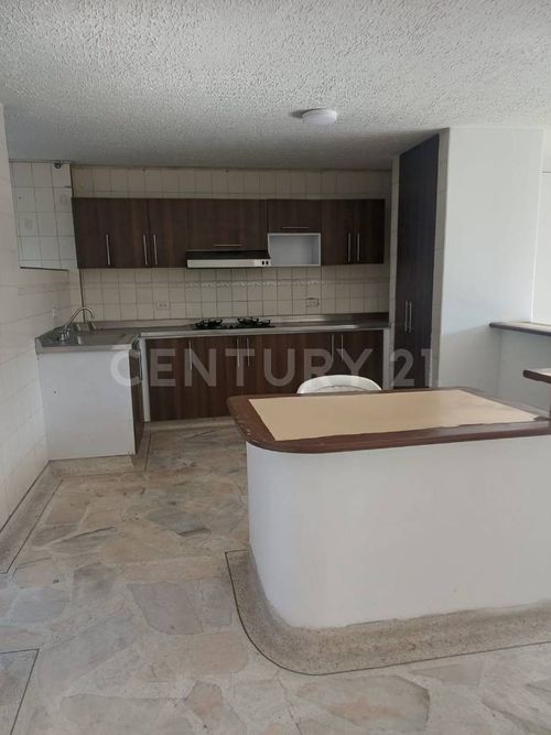 Casa de 5 alcobas en venta en El Limonar, Cali, 220 m² · foto 12 de 22