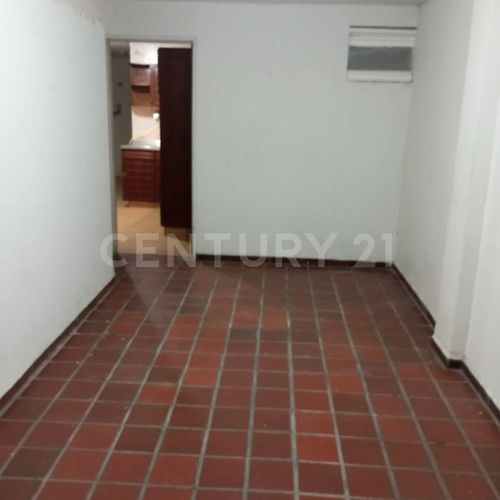 Casa de 5 alcobas en venta en El Limonar, Cali, 220 m² · foto 17 de 22