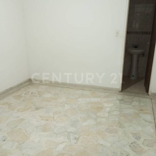 Casa de 5 alcobas en venta en El Limonar, Cali, 220 m² · foto 21 de 22