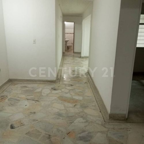 Casa de 5 alcobas en venta en El Limonar, Cali, 220 m² · foto 22 de 22