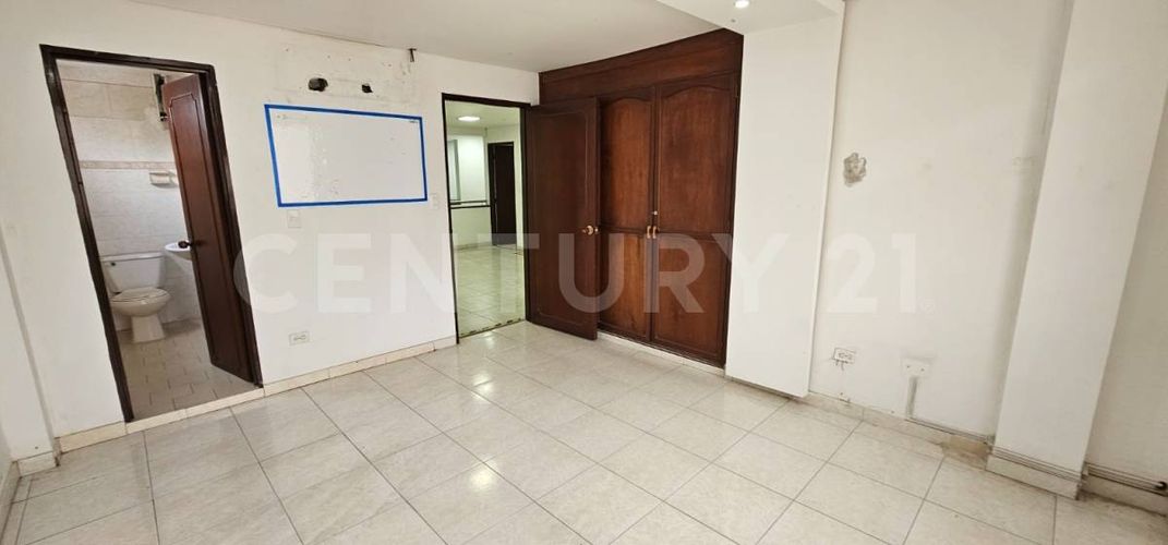 Consultorio en arriendo en Tequendama, Cali, 520 m² · foto 11 de 19