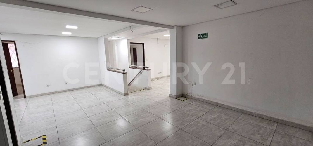 Consultorio en arriendo en Tequendama, Cali, 520 m² · foto 13 de 19