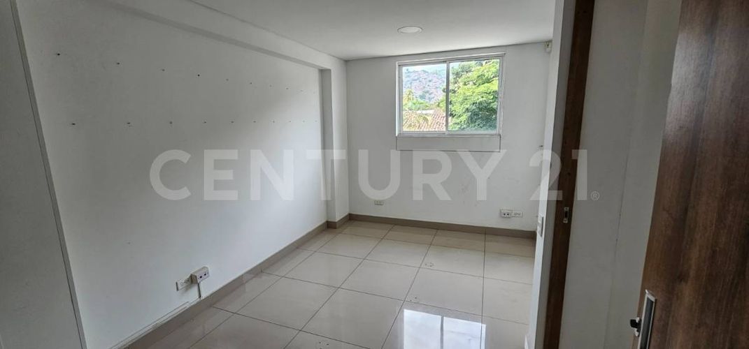 Consultorio en arriendo en Tequendama, Cali, 520 m² · foto 16 de 19