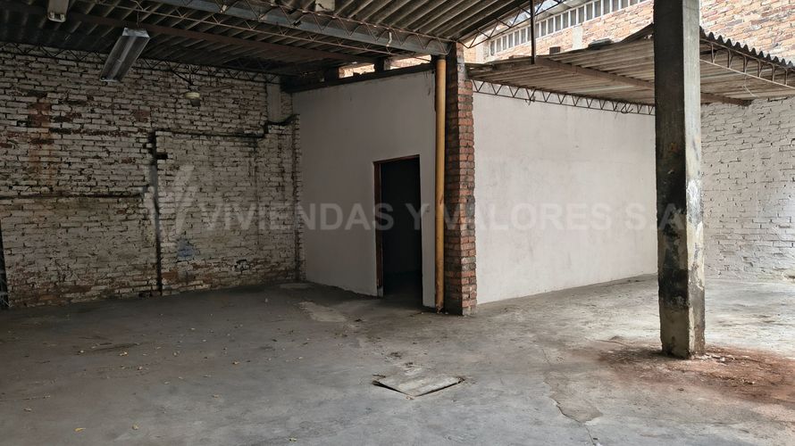 Bodega en venta en Latino, Cúcuta, 348 m² · foto 10 de 13