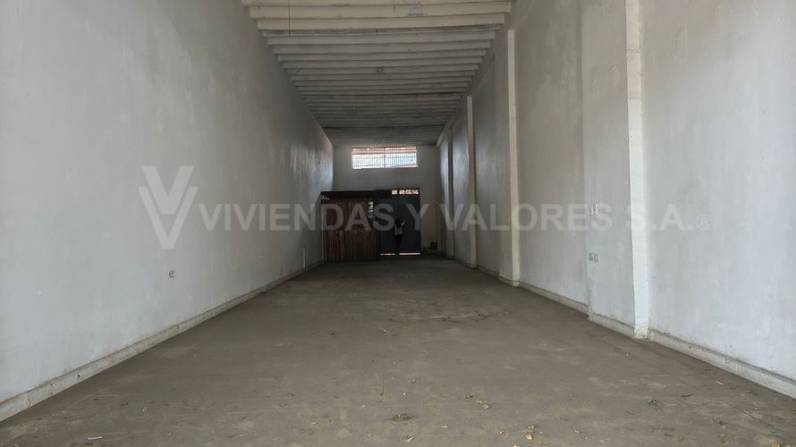 Bodega en venta en Latino, Cúcuta, 348 m² · foto 3 de 13