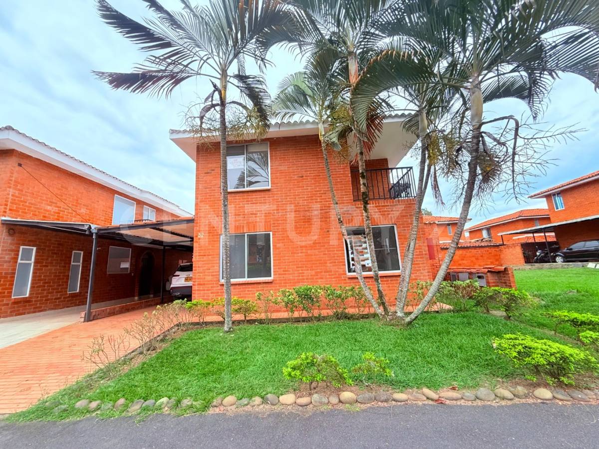 Casa en Venta en El Castillo, Cali