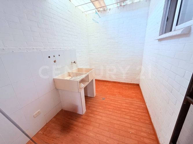 Casa de 5 alcobas en venta en El Castillo, Cali, 250 m² · foto 6 de 22